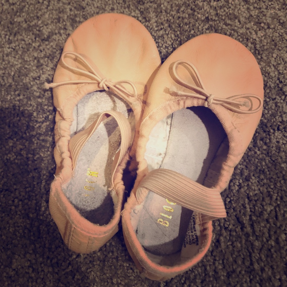 Toddler Ballet Slippers 💖 Light pink, size 8.5